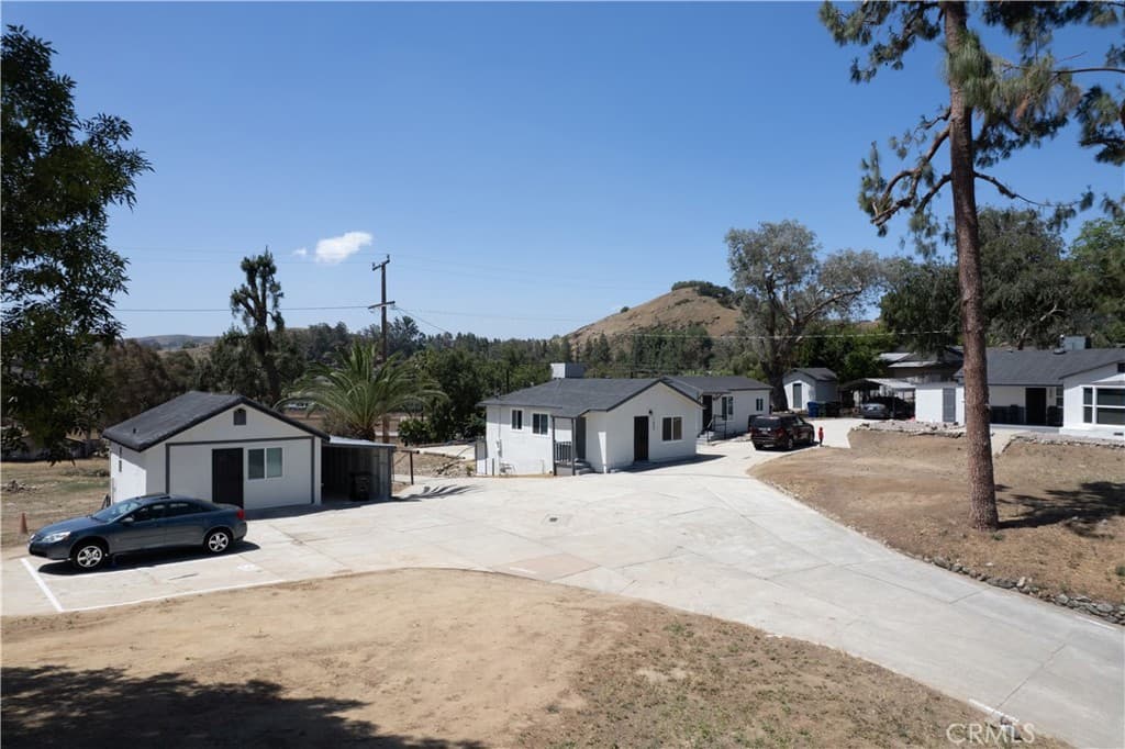 Multi-Family at 1406 Prospect, Pomona — photo 8 of 12