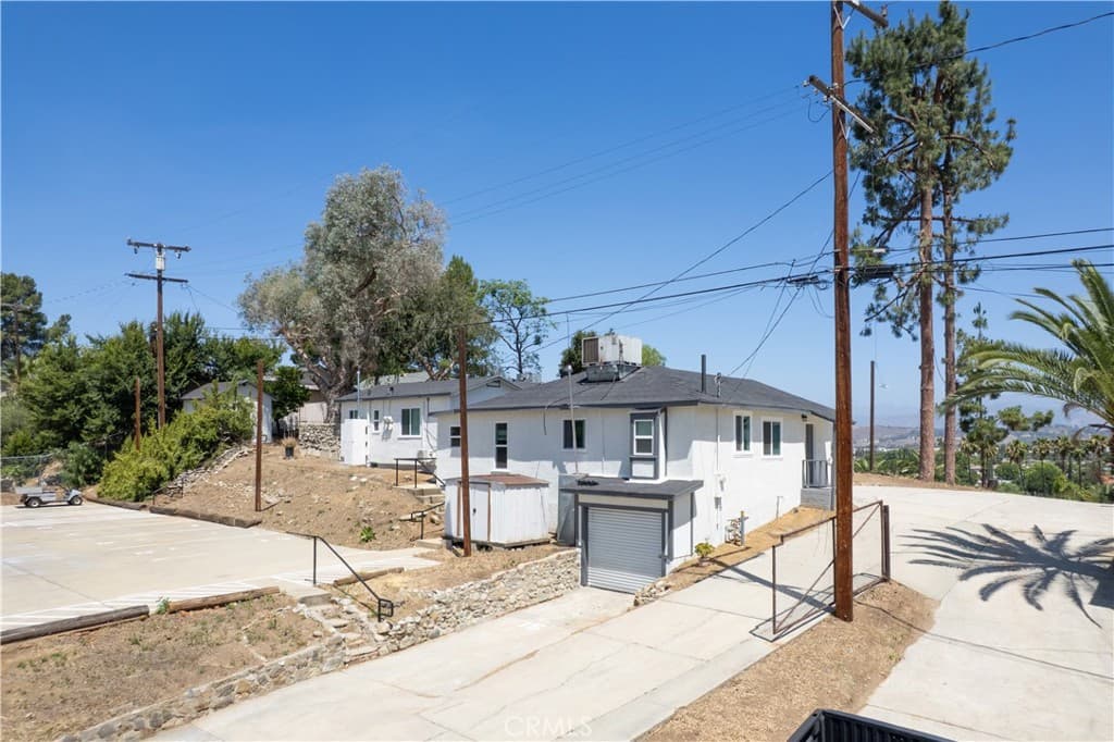 Multi-Family at 1406 Prospect, Pomona — photo 10 of 12
