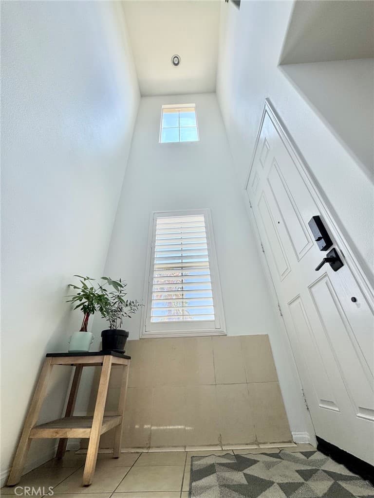 Condo at 951 N Sunrise Lane B, Azusa — photo 5 of 12