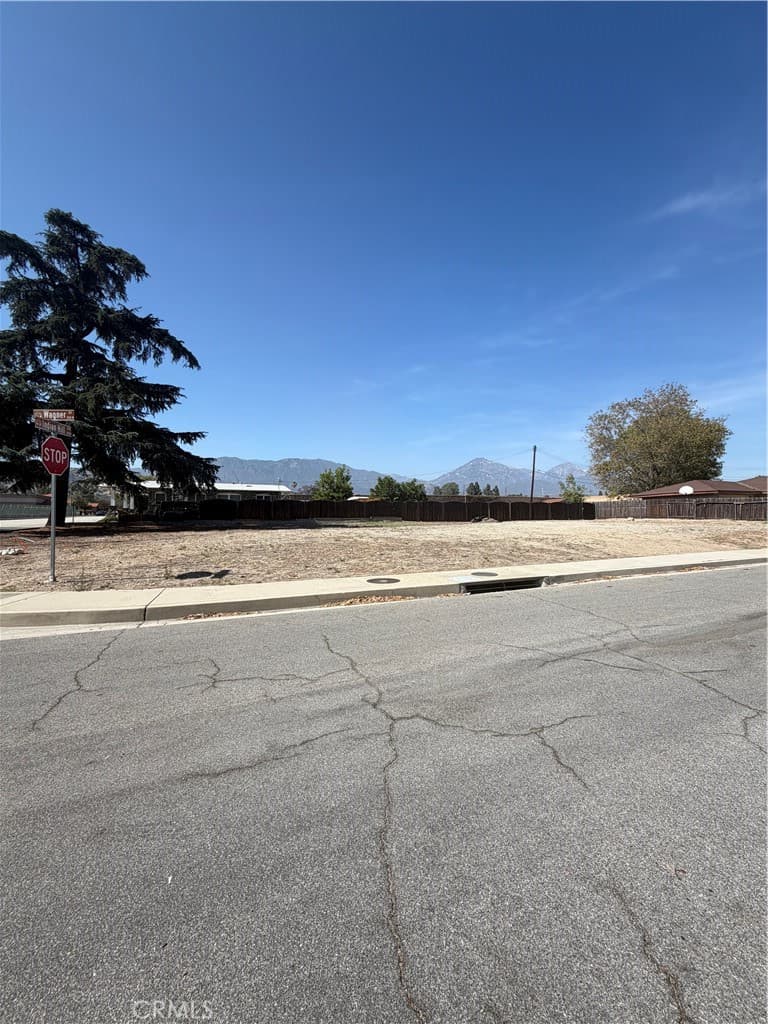 Home at 1978 N Indian Hill, Claremont — photo 8 of 9