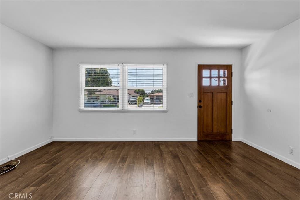 Home at 115 E Colorado, Glendora — photo 9 of 12