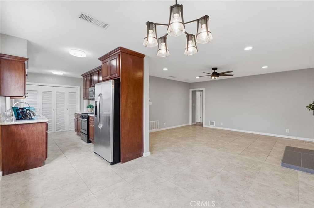 Home at 224 S Mills, Claremont — photo 12 of 12