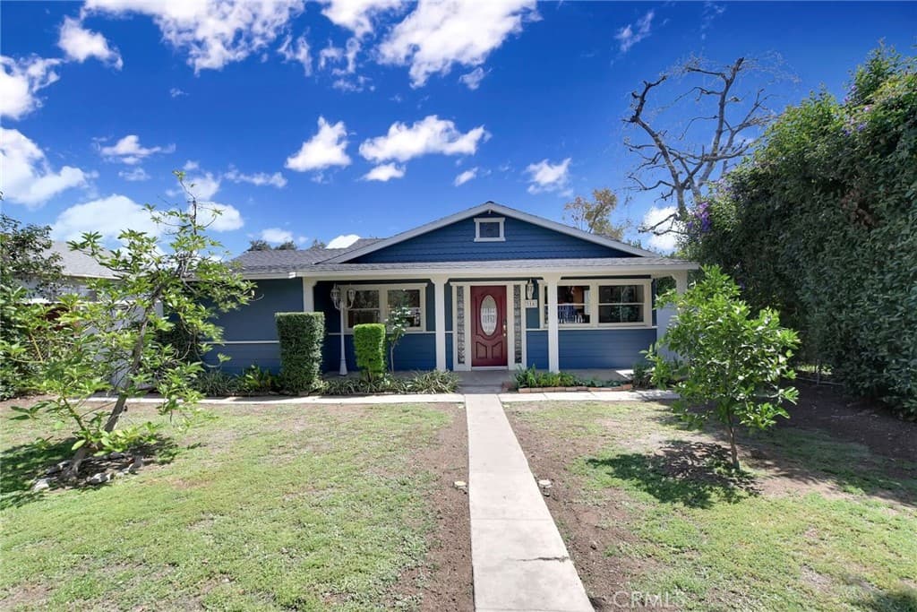 Home at 316 W 5th Street, San Dimas — photo 6 of 12