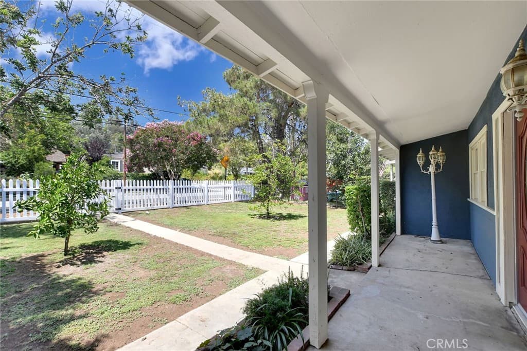 Home at 316 W 5th Street, San Dimas — photo 8 of 12