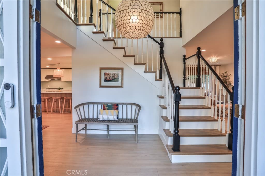 Home at 2117 Oxford Avenue, Claremont — photo 5 of 12
