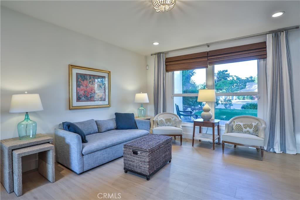 Home at 2117 Oxford Avenue, Claremont — photo 8 of 12
