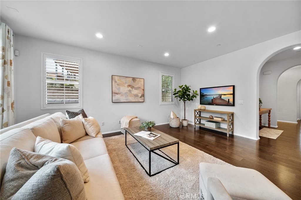 Home at 599 Boxwood, Azusa — photo 8 of 12
