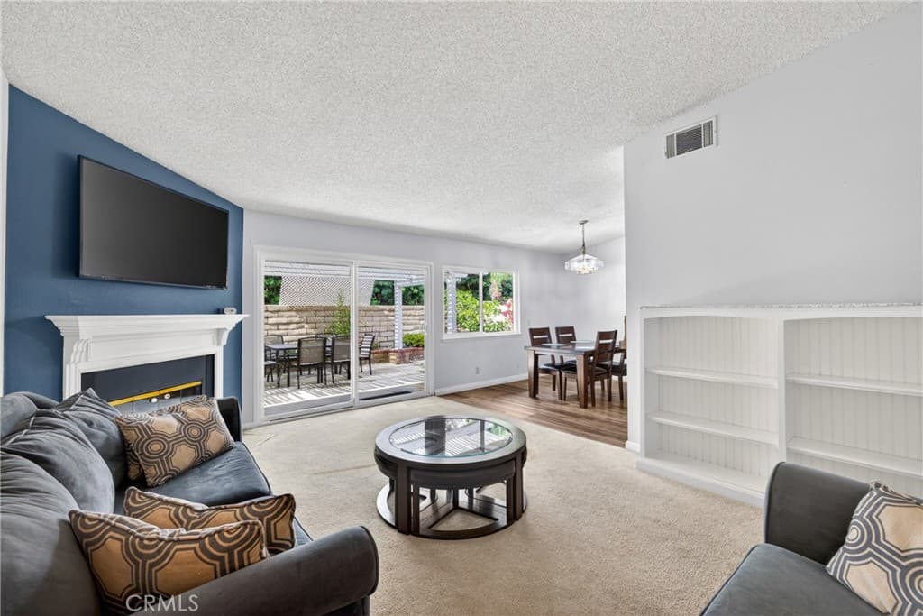 Home at 909 Shady Lane, Glendora — photo 5 of 12