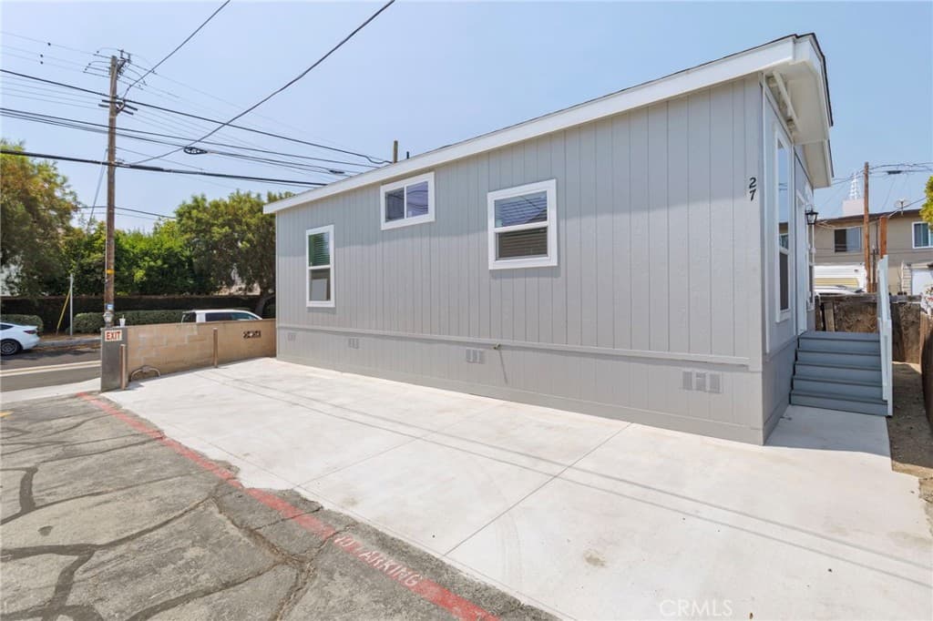 Home at 2548 Peck Road 27, Monrovia — photo 4 of 12