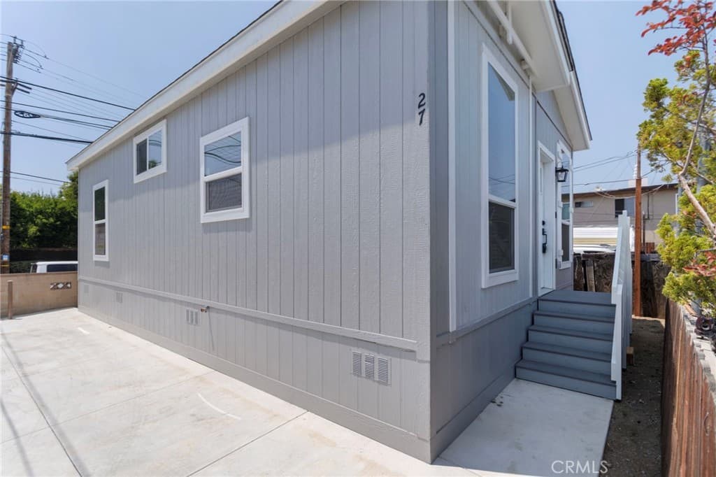 Home at 2548 Peck Road 27, Monrovia — photo 5 of 12