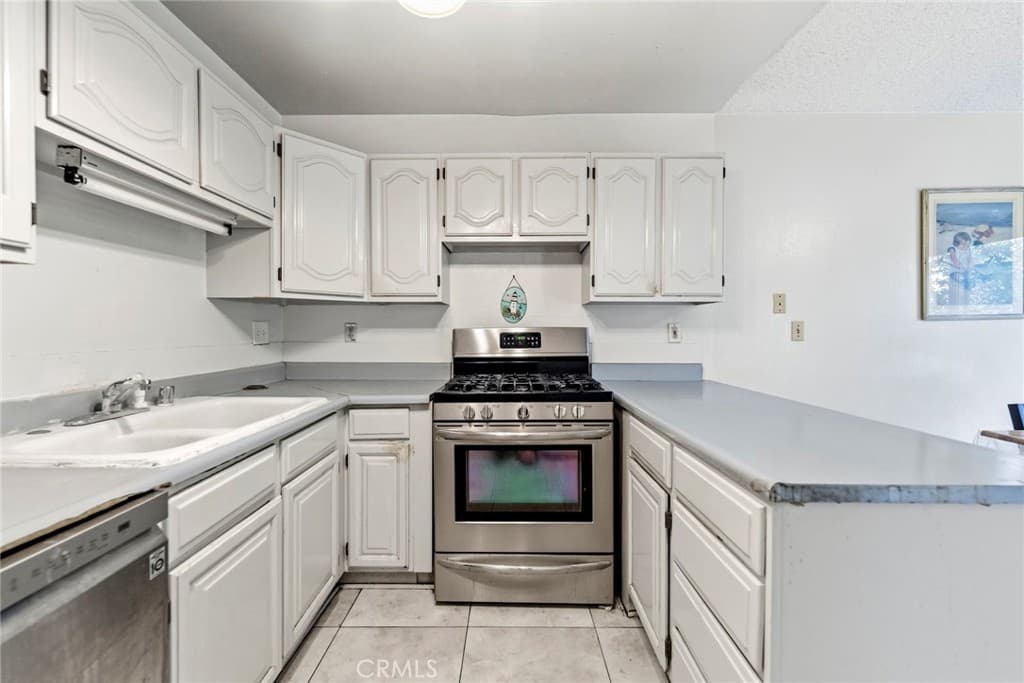 Condo at 836 E Ponderosa, Azusa — photo 9 of 12