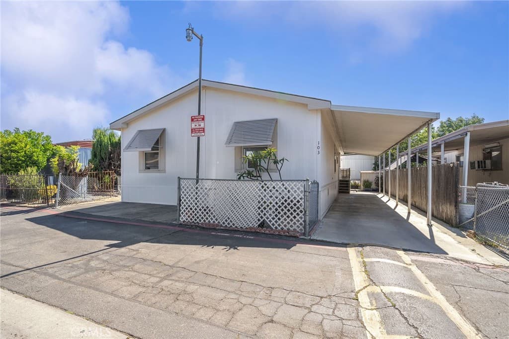 Home at 1401 W 9th 103, Pomona — photo 3 of 12