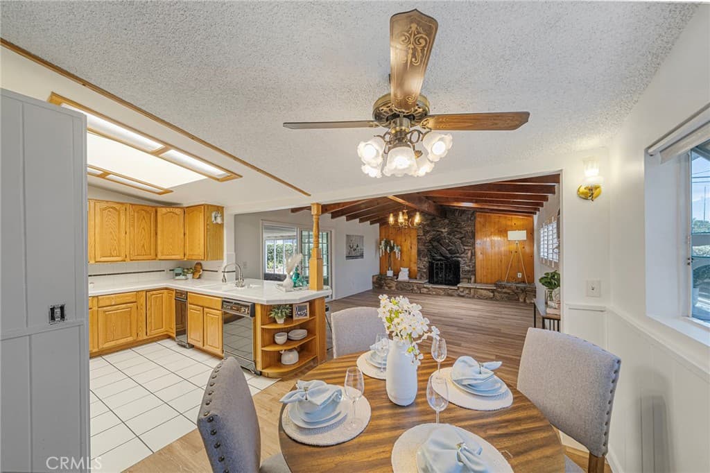 Home at 542 N Louise Avenue, Azusa — photo 12 of 12