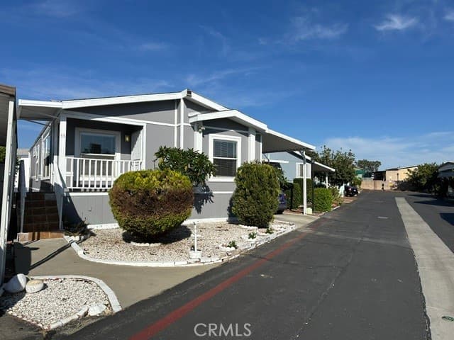 Home at 1765 Puente 33, Baldwin Park — photo 3 of 12
