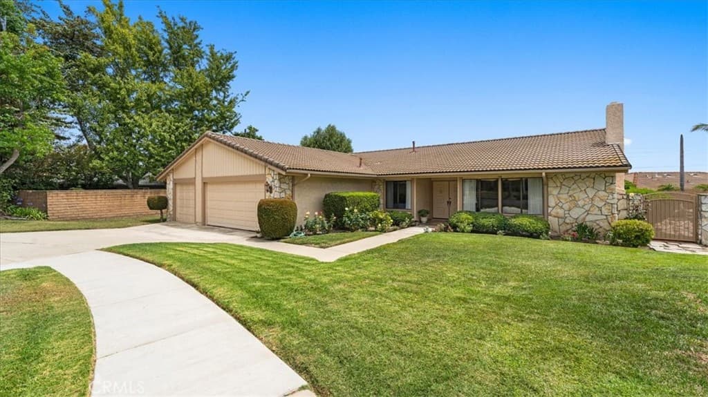 Home at 532 Chouinard Circle, Claremont — photo 1 of 12