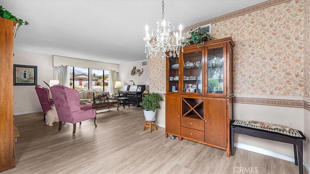 Home at 532 Chouinard Circle, Claremont — photo 11 of 12