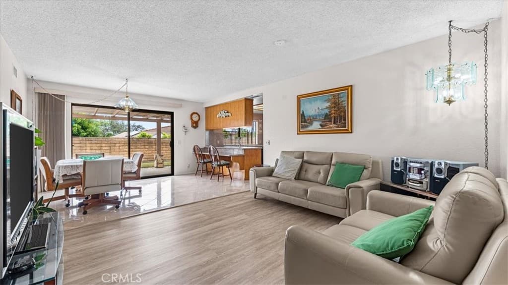 Home at 532 Chouinard Circle, Claremont — photo 8 of 12