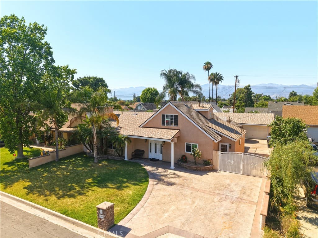 Home at 16633 Doublegrove, La Puente — photo 4 of 12