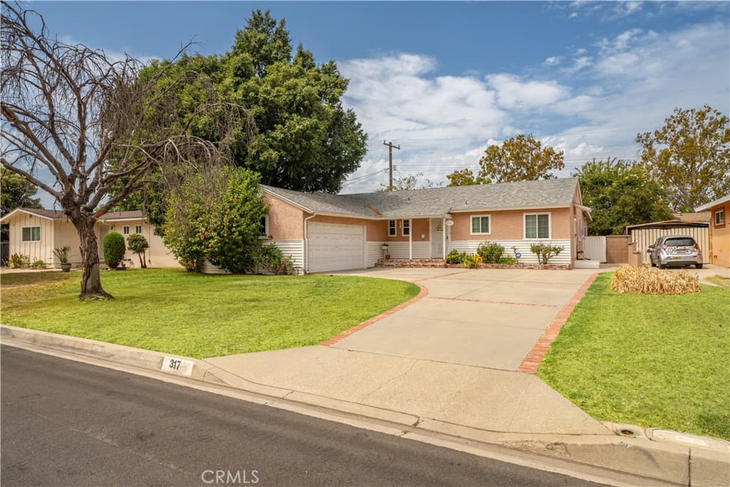 Home at 317 S Gardenglen Street, West Covina — photo 2 of 12