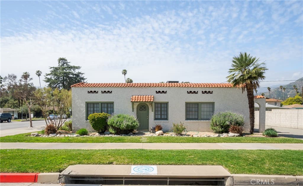 Home at 101 W Bennett Avenue, Glendora — photo 1 of 12