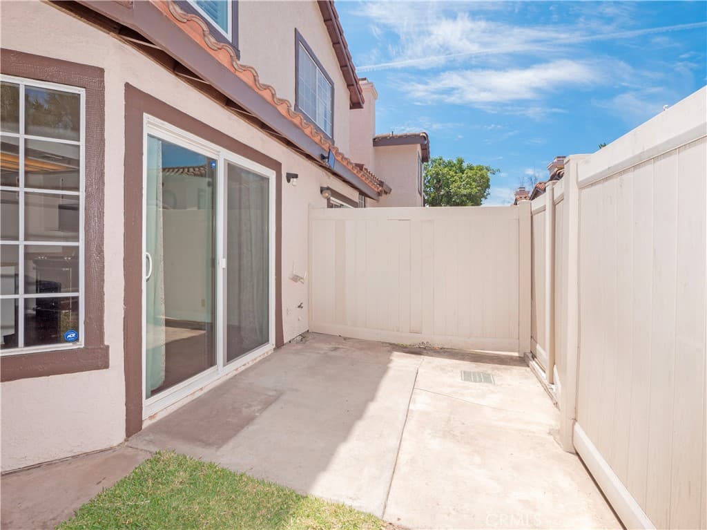 Townhouse at 809 Tiverton Court, San Dimas — photo 10 of 12