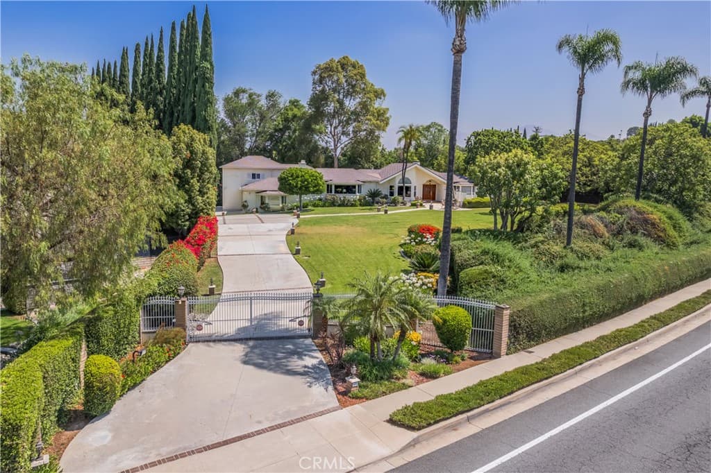 Home at 19749 Cameron, Covina — photo 2 of 12