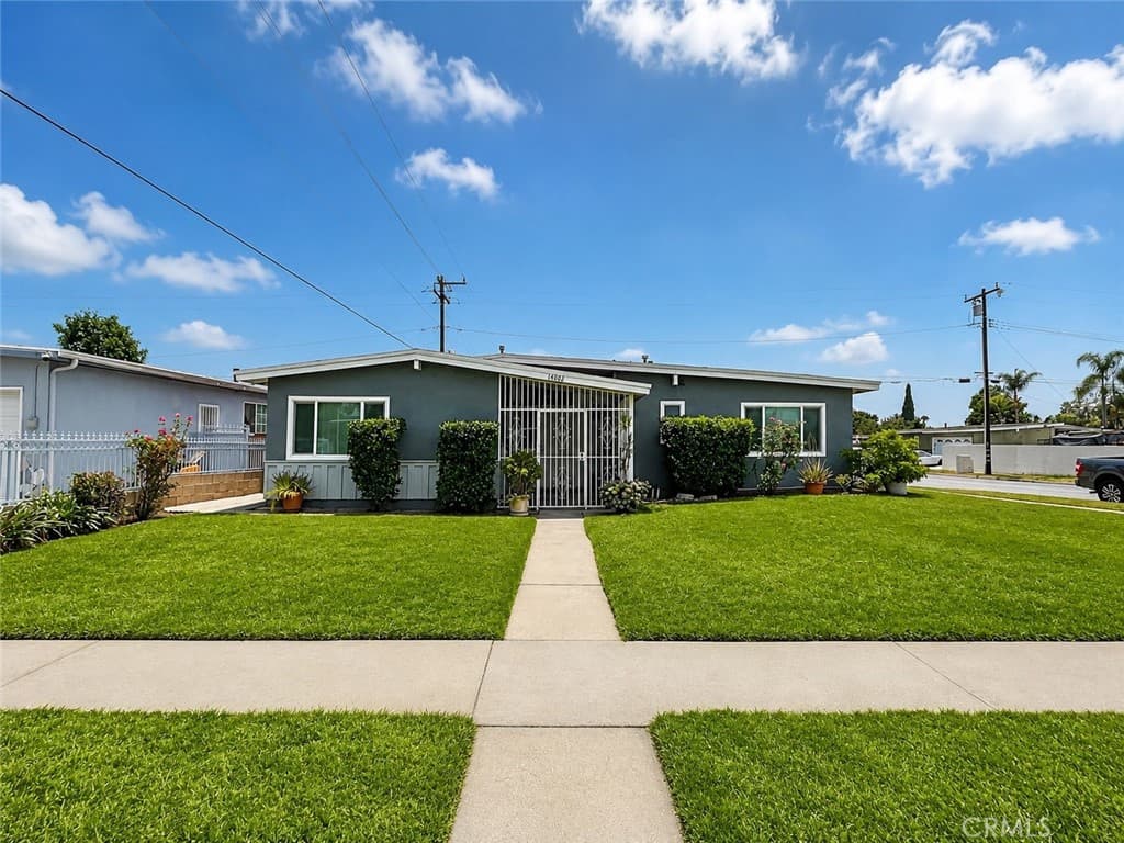Home at 14002 Barrydale, La Puente — photo 1 of 11
