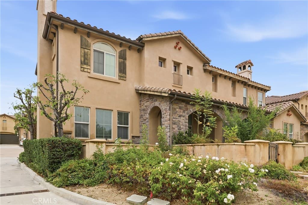 Home at 1603 Huntington Dr., Duarte — photo 1 of 12