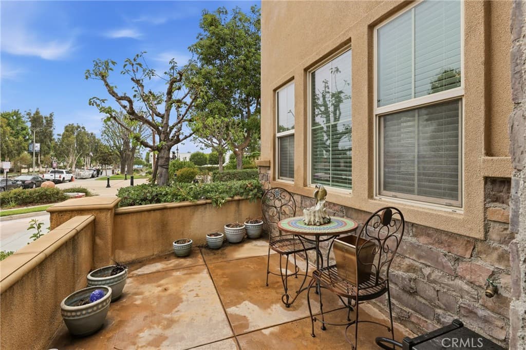 Home at 1603 Huntington Dr., Duarte — photo 4 of 12