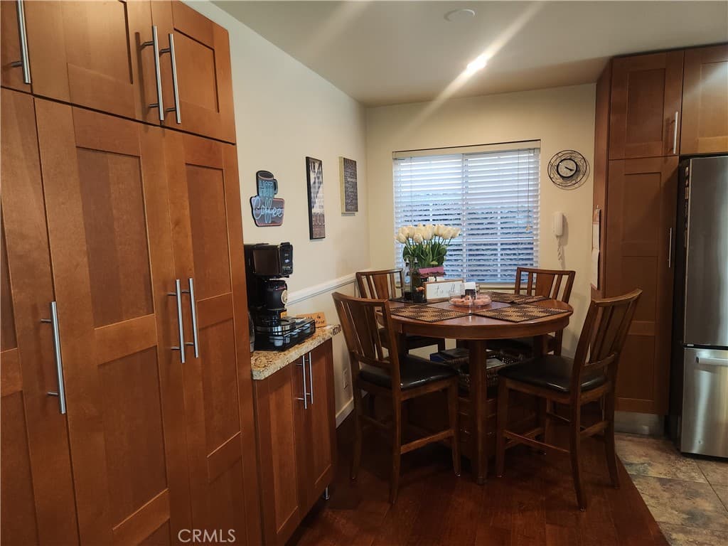 Home at 1860 Fernridge, San Dimas — photo 10 of 12