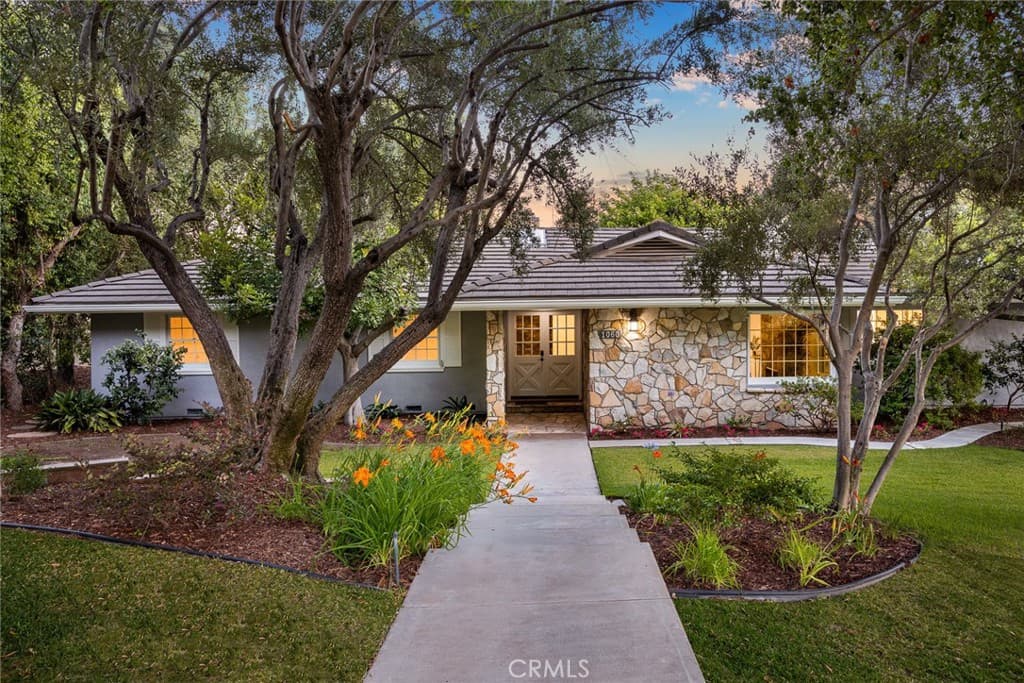Home at 1060 W Leadora Avenue, Glendora — photo 1 of 12