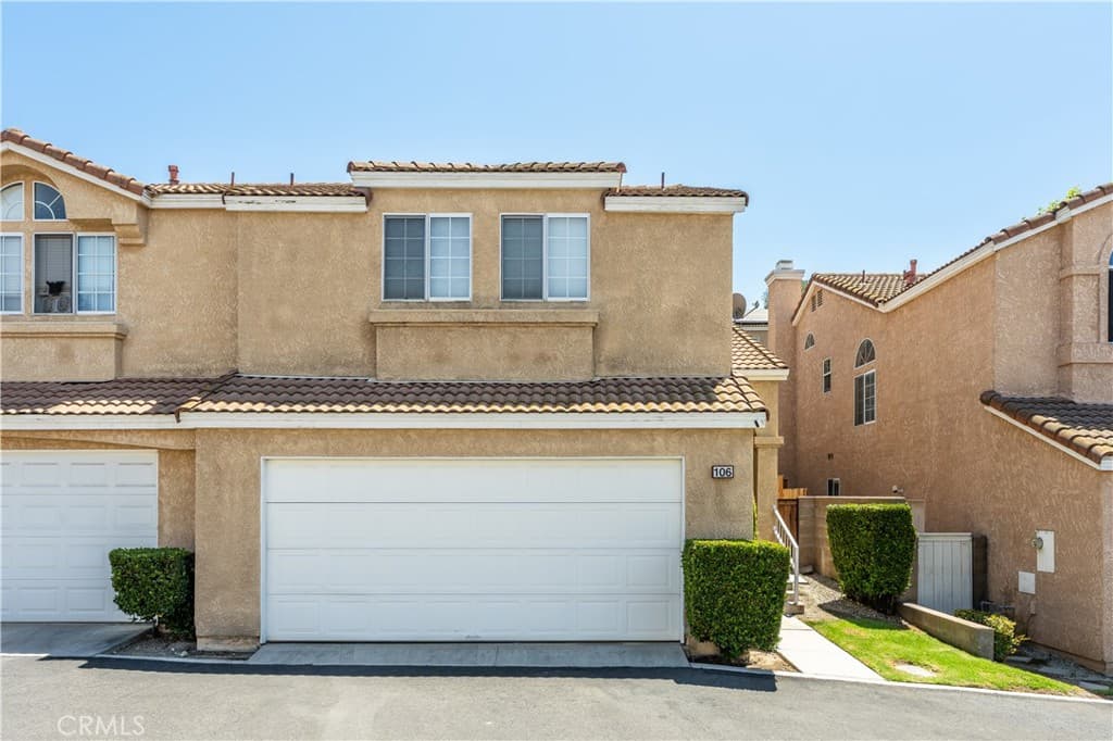 Townhouse at 106 Tanglewood Street, La Puente — photo 6 of 12
