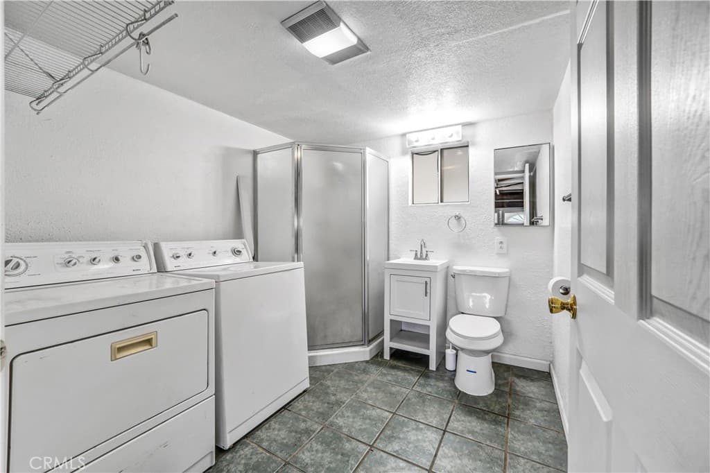 Home at 14657 Channing Street, Baldwin Park — photo 11 of 12
