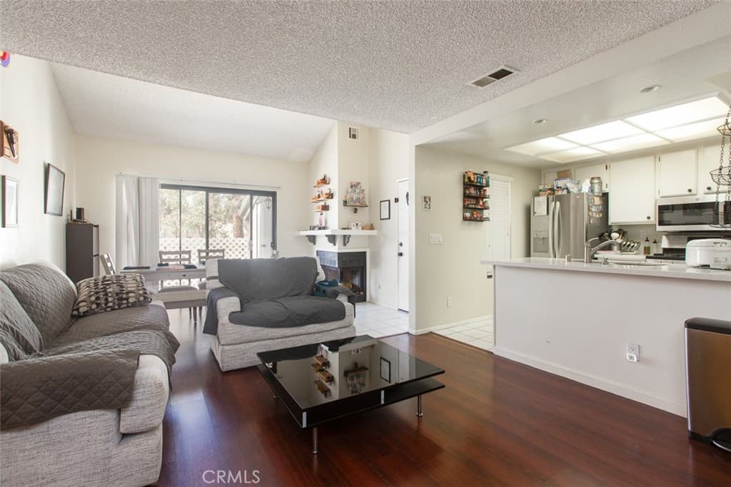 Condo at 528 Derby, San Dimas — photo 6 of 12