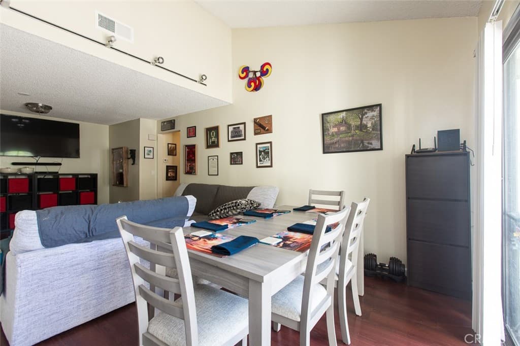 Condo at 528 Derby, San Dimas — photo 7 of 12