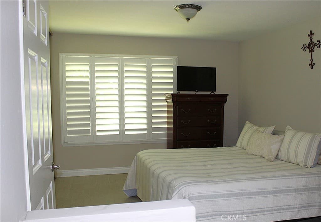 Townhouse at 457 Shadyglen, San Dimas — photo 12 of 12