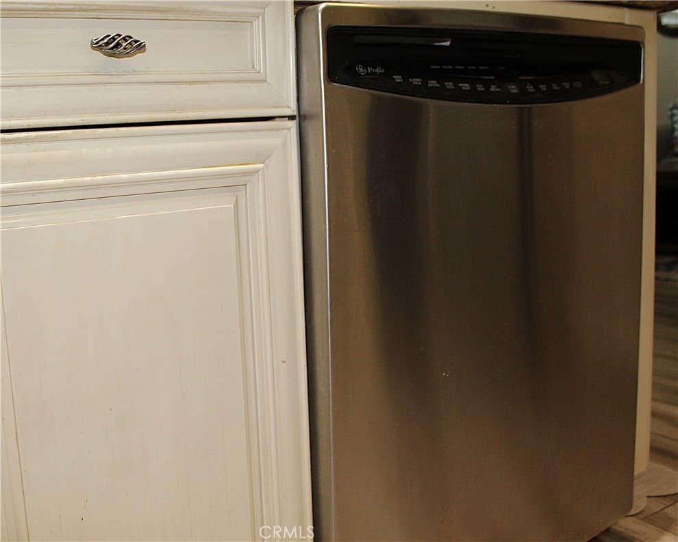 Townhouse at 457 Shadyglen, San Dimas — photo 8 of 12