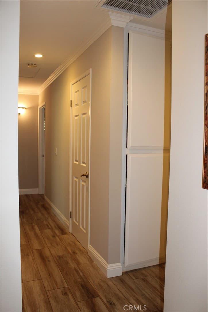 Townhouse at 457 Shadyglen, San Dimas — photo 10 of 12