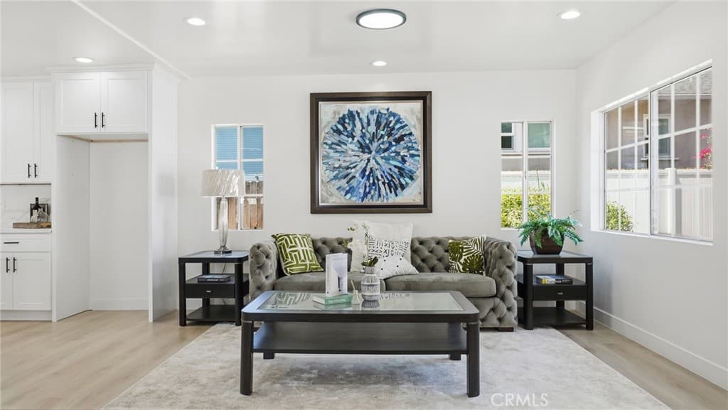 Home at 347 Stedman Place, Monrovia — photo 5 of 12