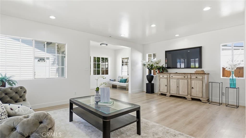 Home at 347 Stedman Place, Monrovia — photo 6 of 12