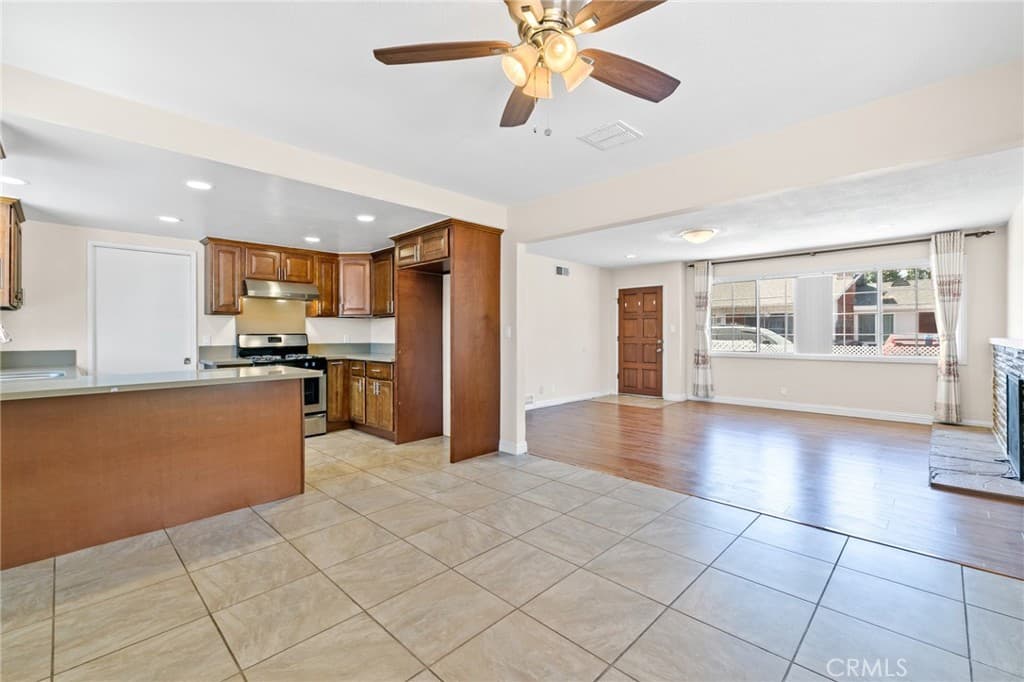 Home at 4605 Cedar Ave, El Monte — photo 5 of 12