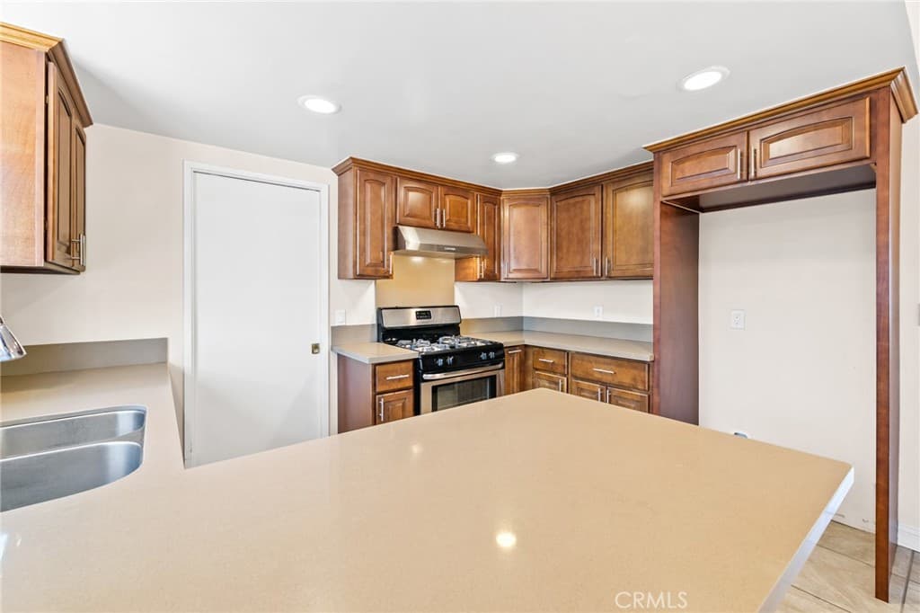 Home at 4605 Cedar Ave, El Monte — photo 8 of 12