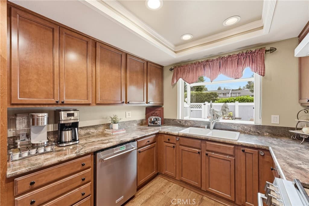 Townhouse at 900 W Sierra Madre 94, Azusa — photo 11 of 12