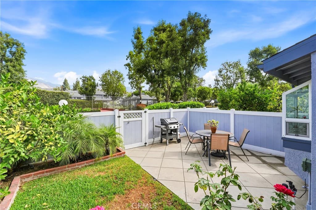 Townhouse at 900 W Sierra Madre 94, Azusa — photo 5 of 12