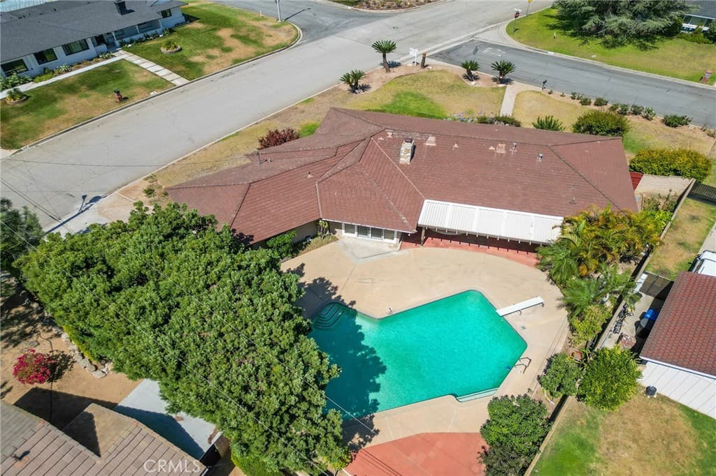 Home at 409 S La Serena, West Covina — photo 4 of 12