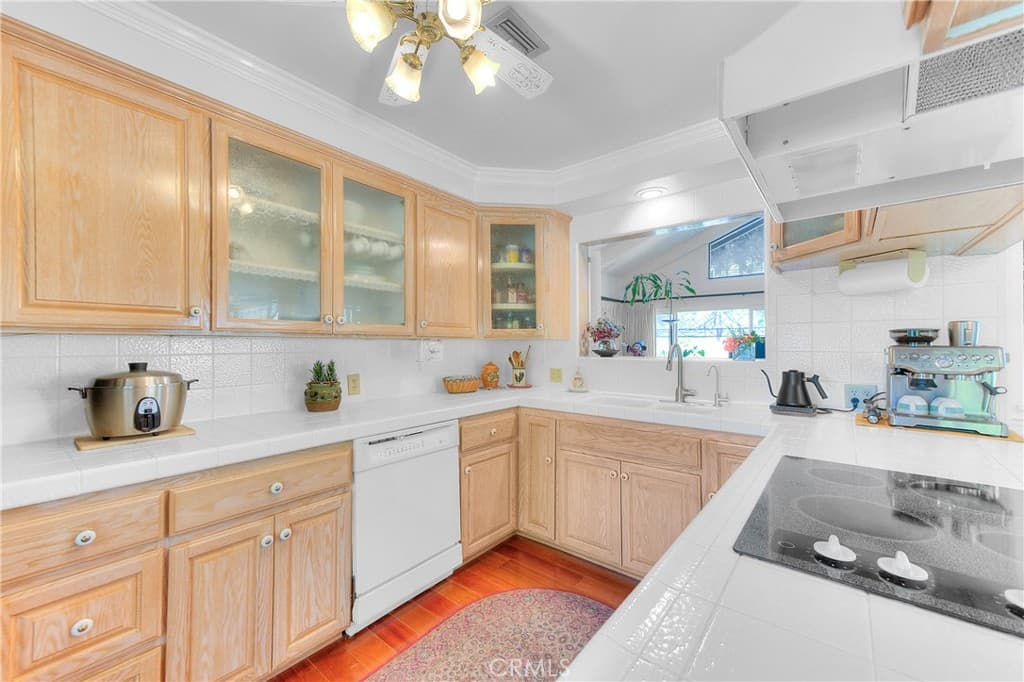 Home at 615 Mount Olive DR, Bradbury — photo 8 of 12