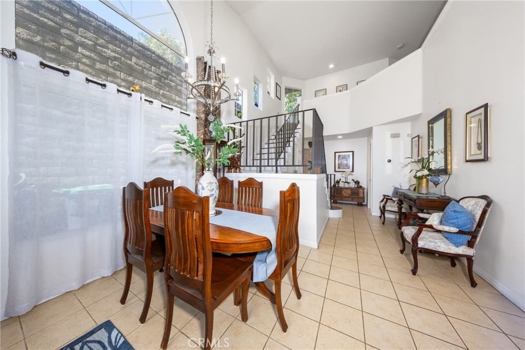 Townhouse at 997 Lotus Circle, San Dimas — photo 11 of 12