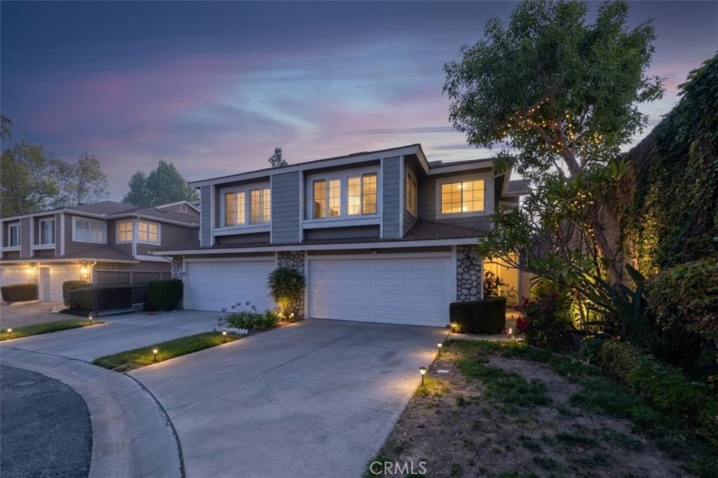 Townhouse at 997 Lotus Circle, San Dimas — photo 3 of 12