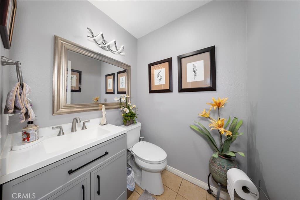 Townhouse at 997 Lotus Circle, San Dimas — photo 9 of 12