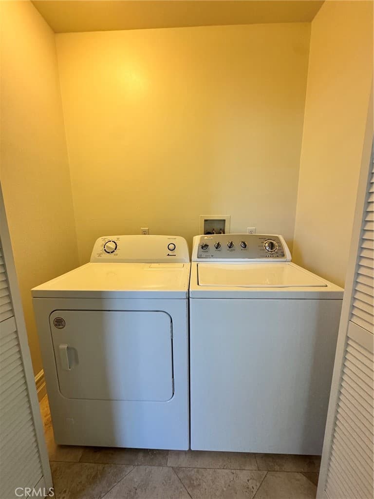 Townhouse at 127 S 3rd Avenue A, Arcadia — photo 12 of 12